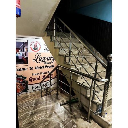 Hotel Preeti,Lalitpur Exterior foto